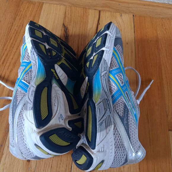 Asics  Dynamic Quomax GEL 7.5 T09CQ white turquoise running pickleball 7.5 - Picture 4 of 8